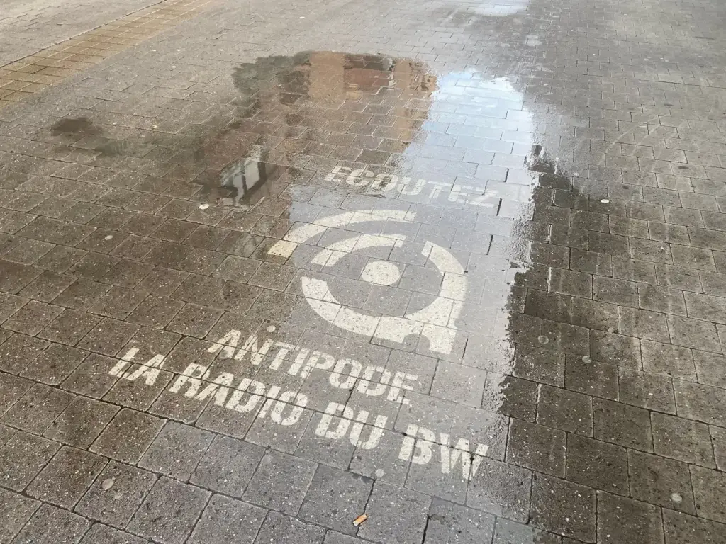 antipode-clean-tag