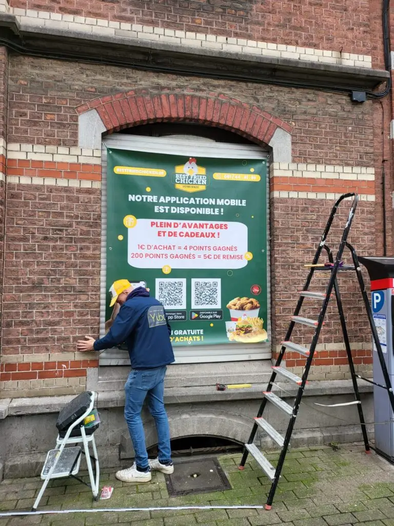 Publicité extérieure pour application mobile et promotions