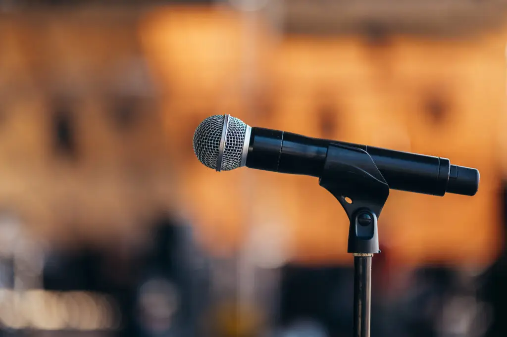 microphone standing on a stage on a concert 2025 04 01 13 10 13 utc