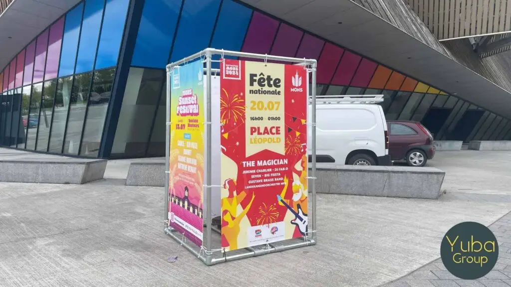 Le cube publicitaire mobile