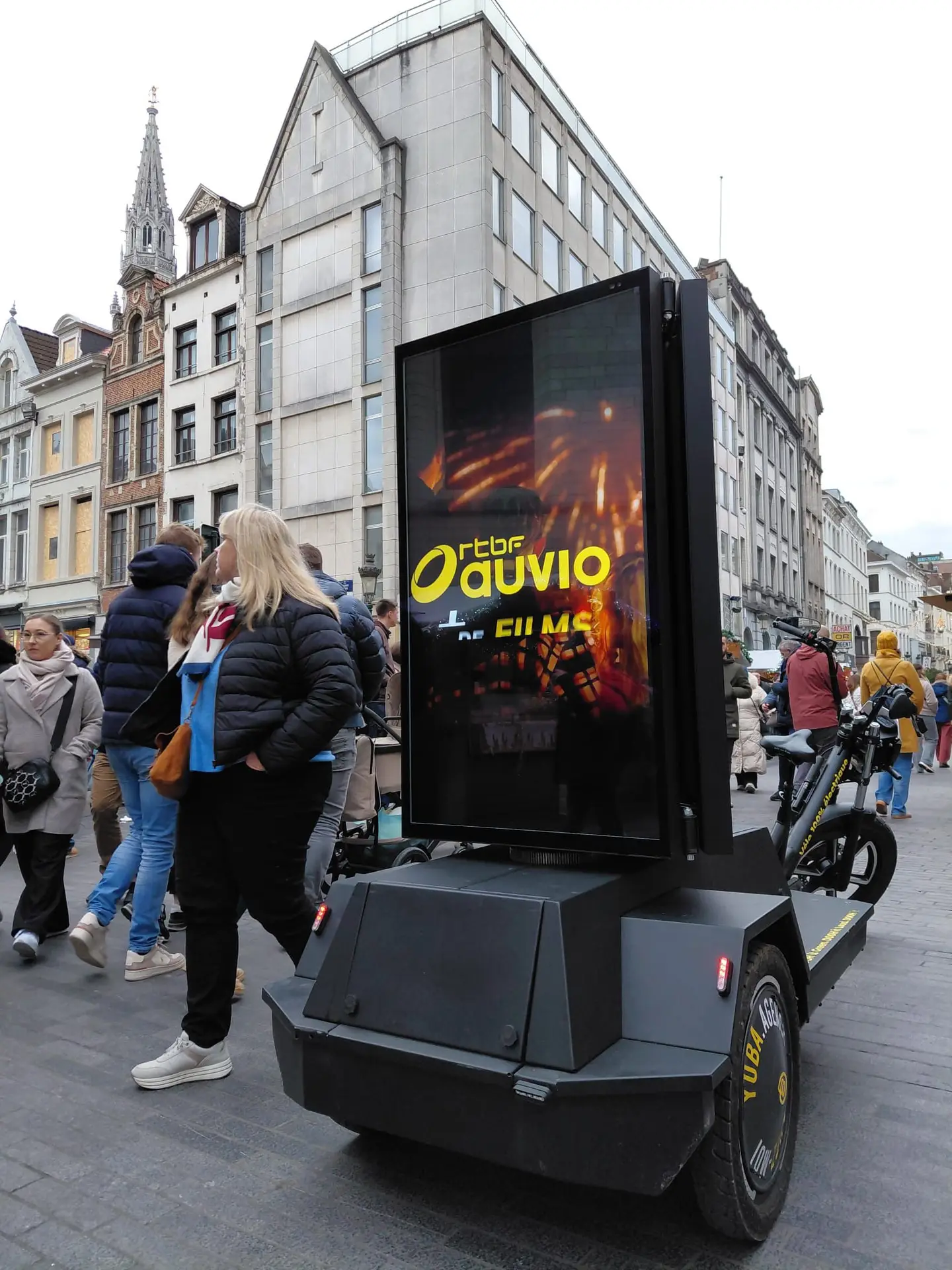 screenbike sur une place